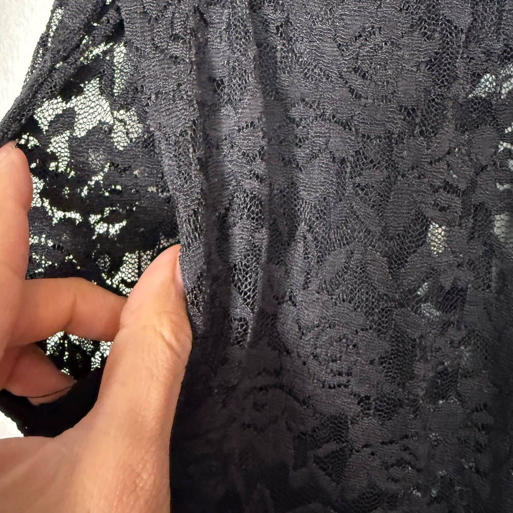 Lioness Cobian Lace Pant Set - Picture 8 of 9